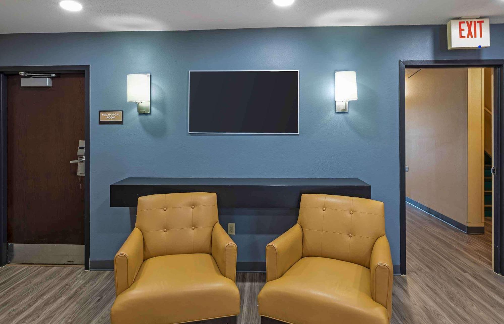 Extended Stay America Select Suites - Milwaukee - Waukesha Zewnętrze zdjęcie