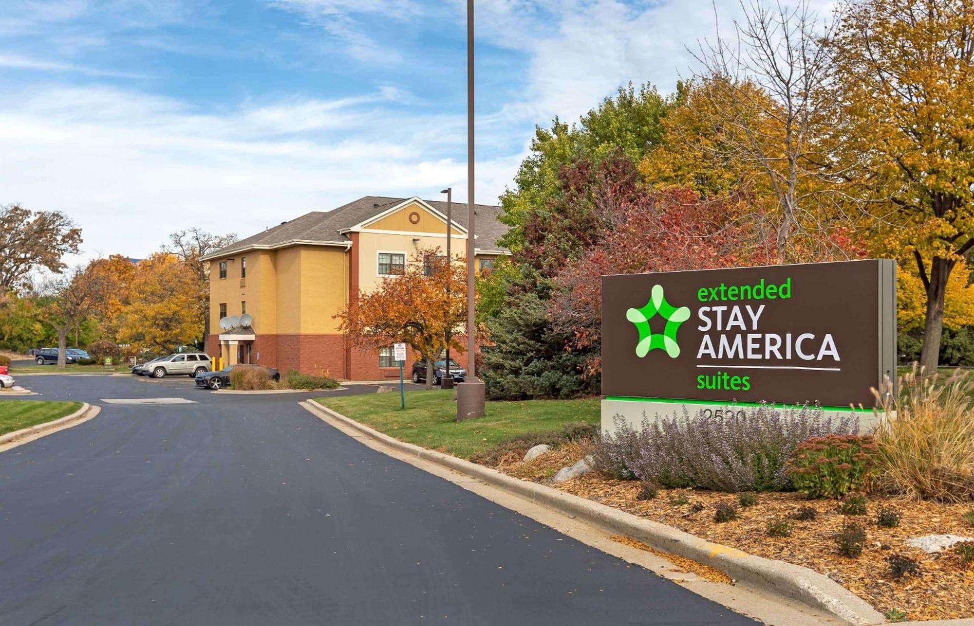 Extended Stay America Select Suites - Milwaukee - Waukesha Zewnętrze zdjęcie