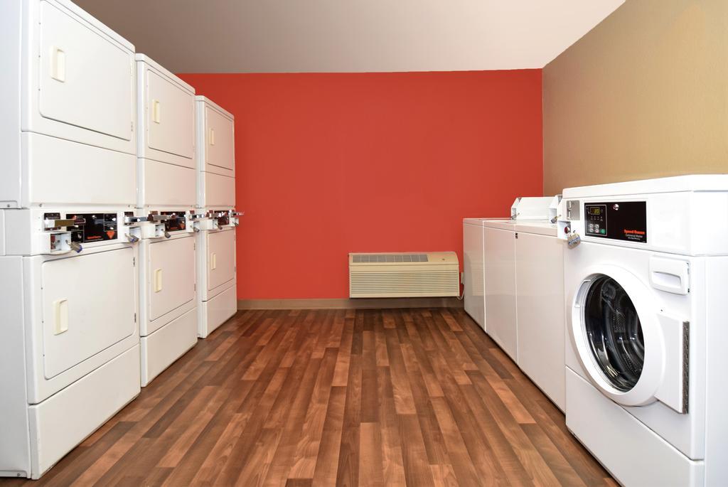 Extended Stay America Select Suites - Milwaukee - Waukesha Zewnętrze zdjęcie