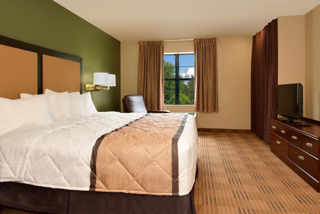 Extended Stay America Select Suites - Milwaukee - Waukesha Zewnętrze zdjęcie